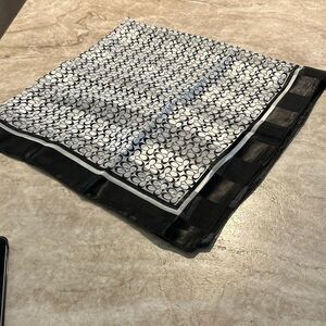 COACH Black & White Scarf